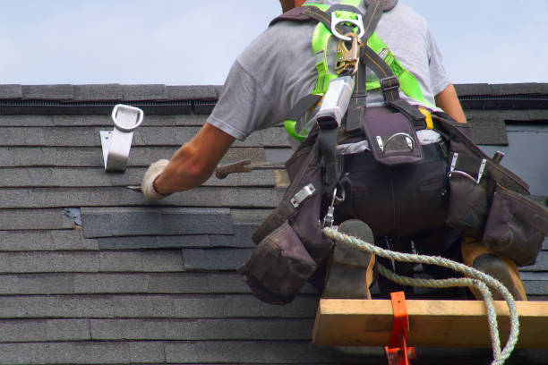 Best Residential Roofing Contractor  in Lla Lla, WA